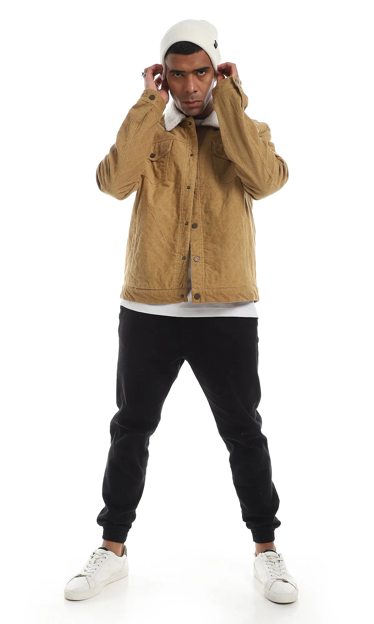 Camel Jacket with Fur Collar and Corduroy Texture - Buttoned Style