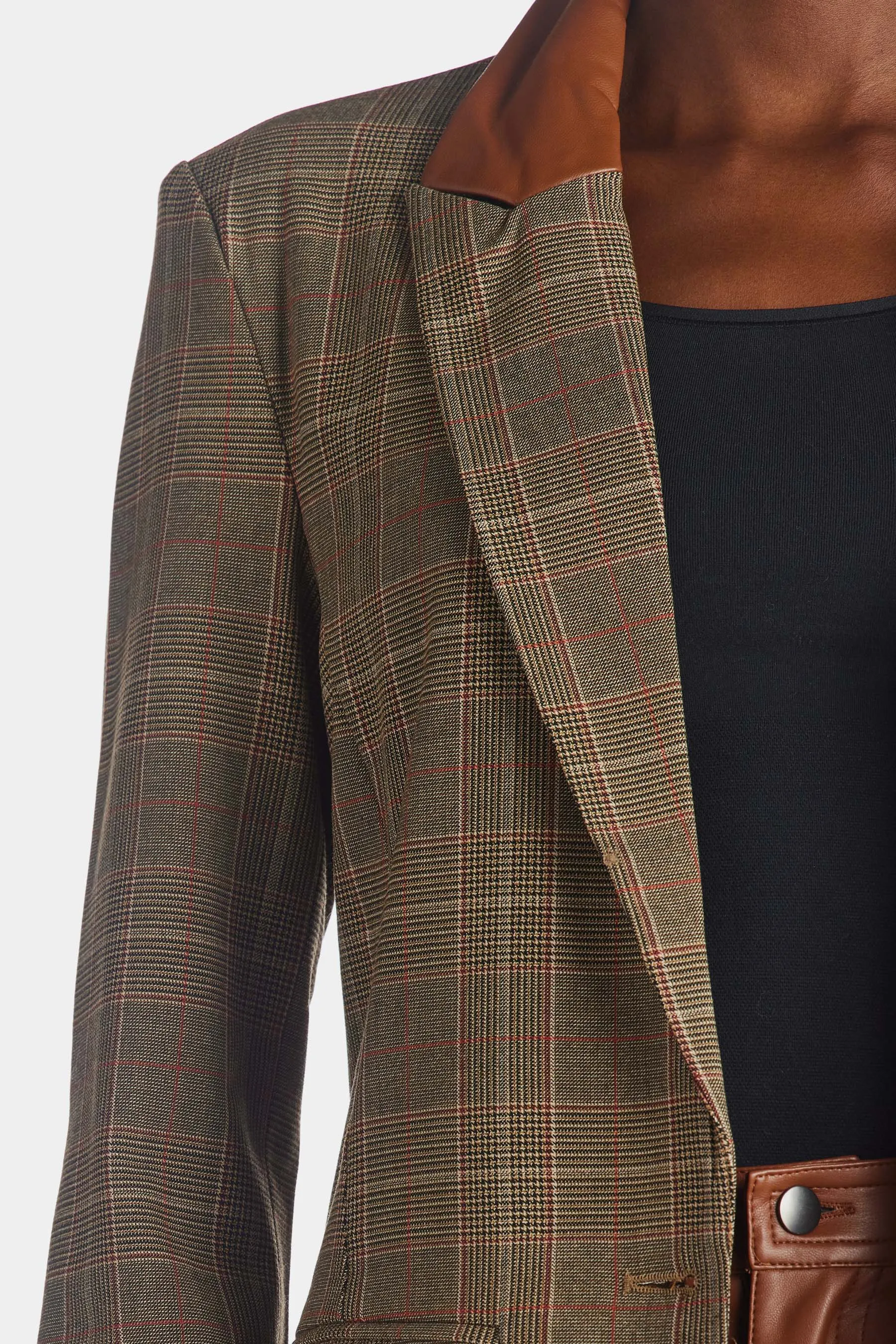 Audrey Blazer