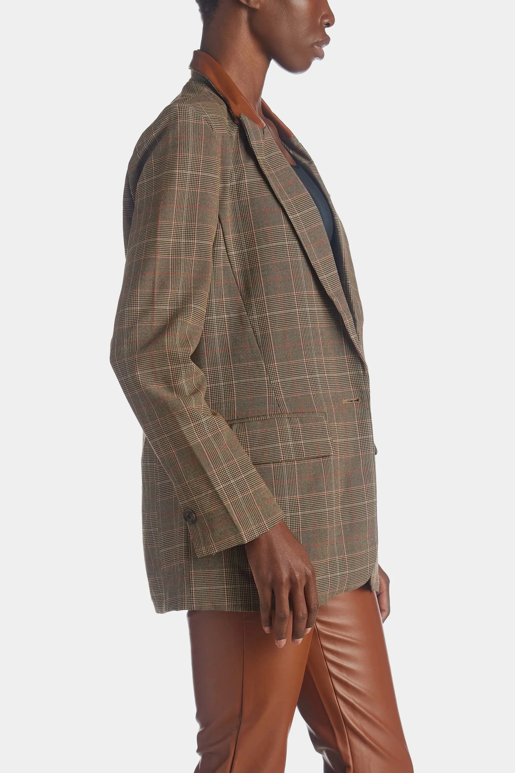 Audrey Blazer