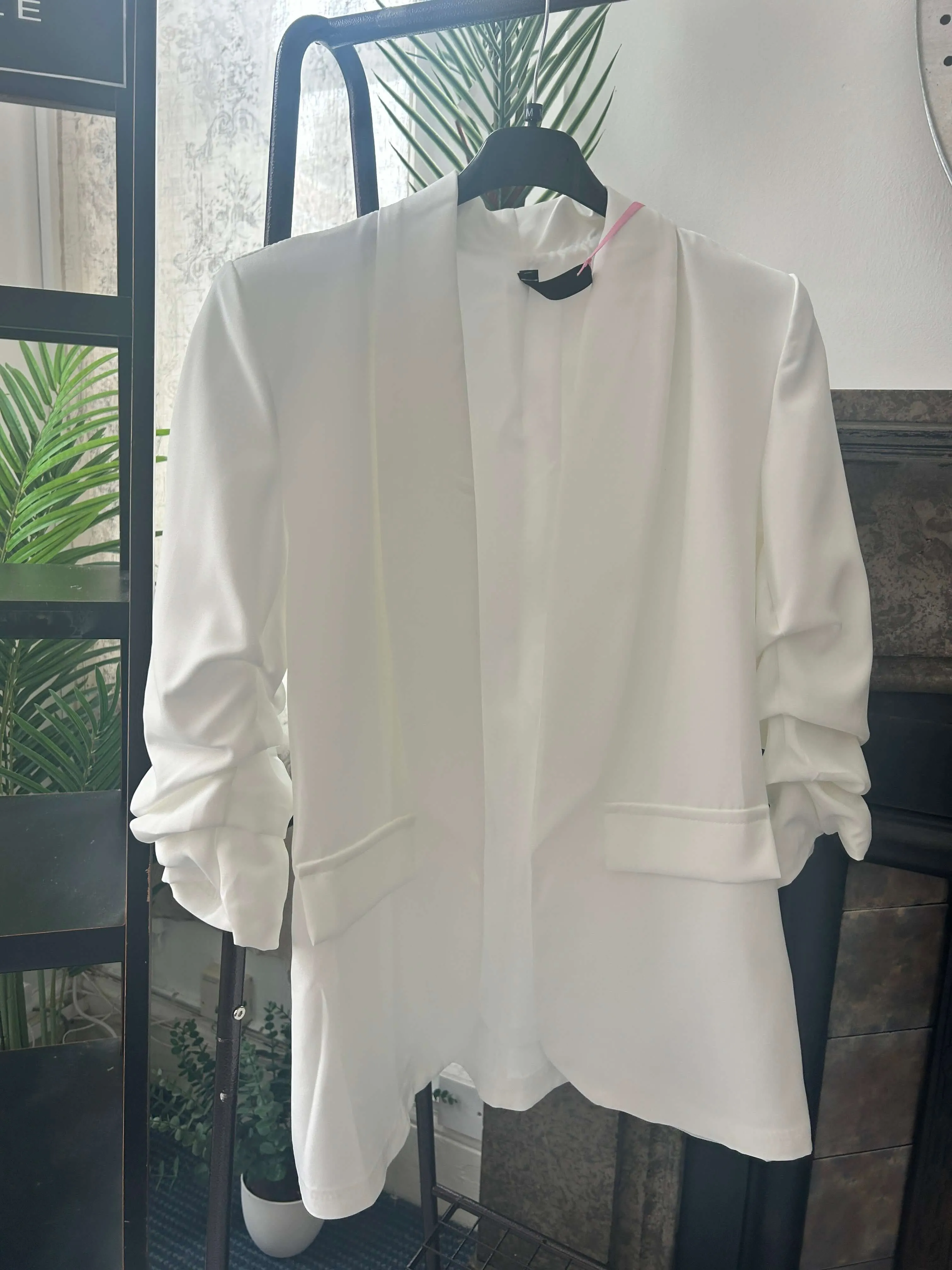 Boxy Ruched Sleeve Blazer