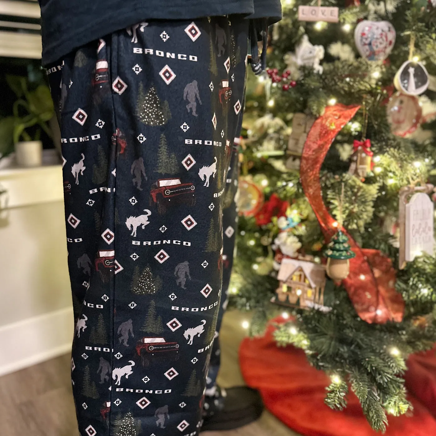 Comfortable Ford Bronco Holiday-Themed Lounge Pants