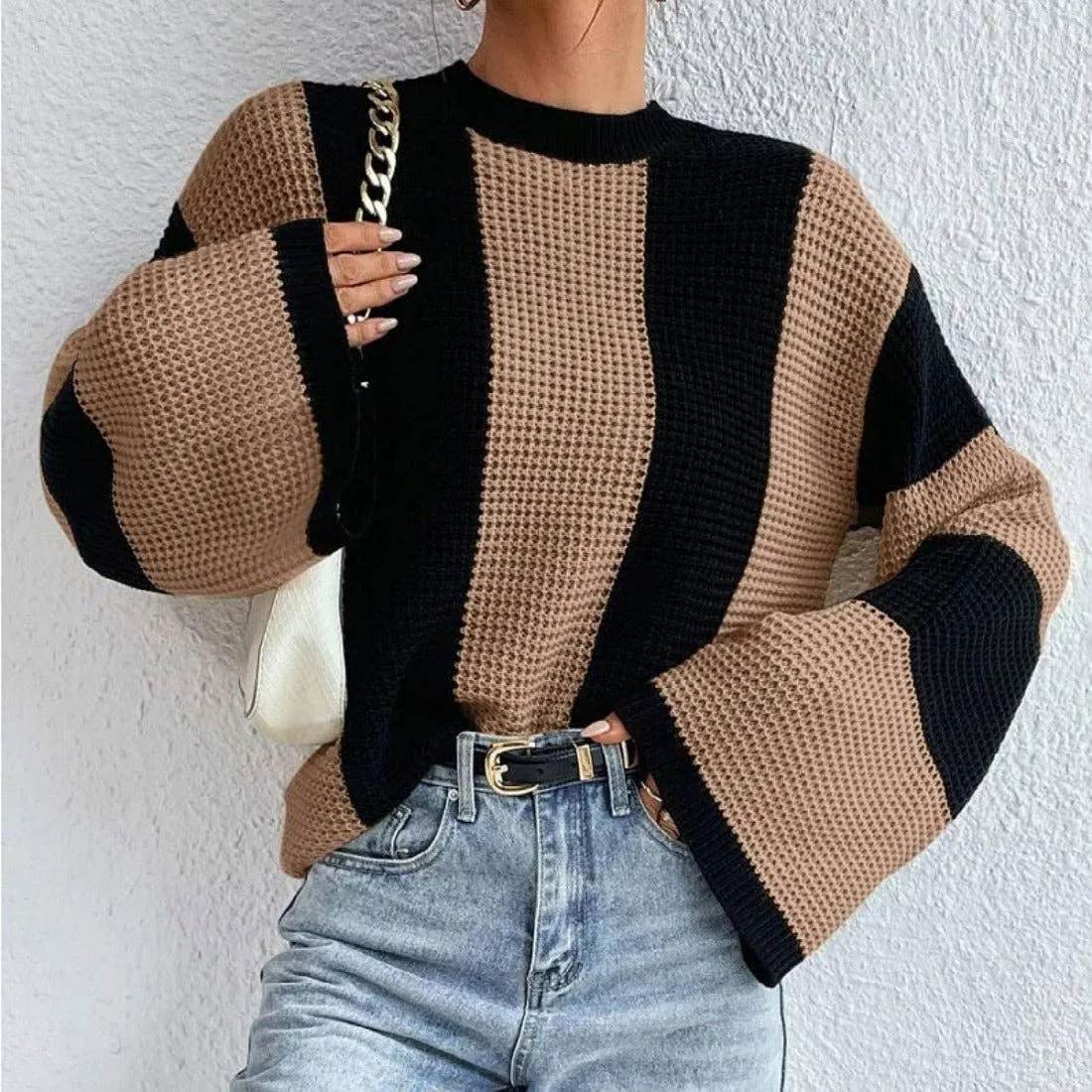 Funkyrel Atzbranding Limited - Round Neck Color-Block Knit Sweater