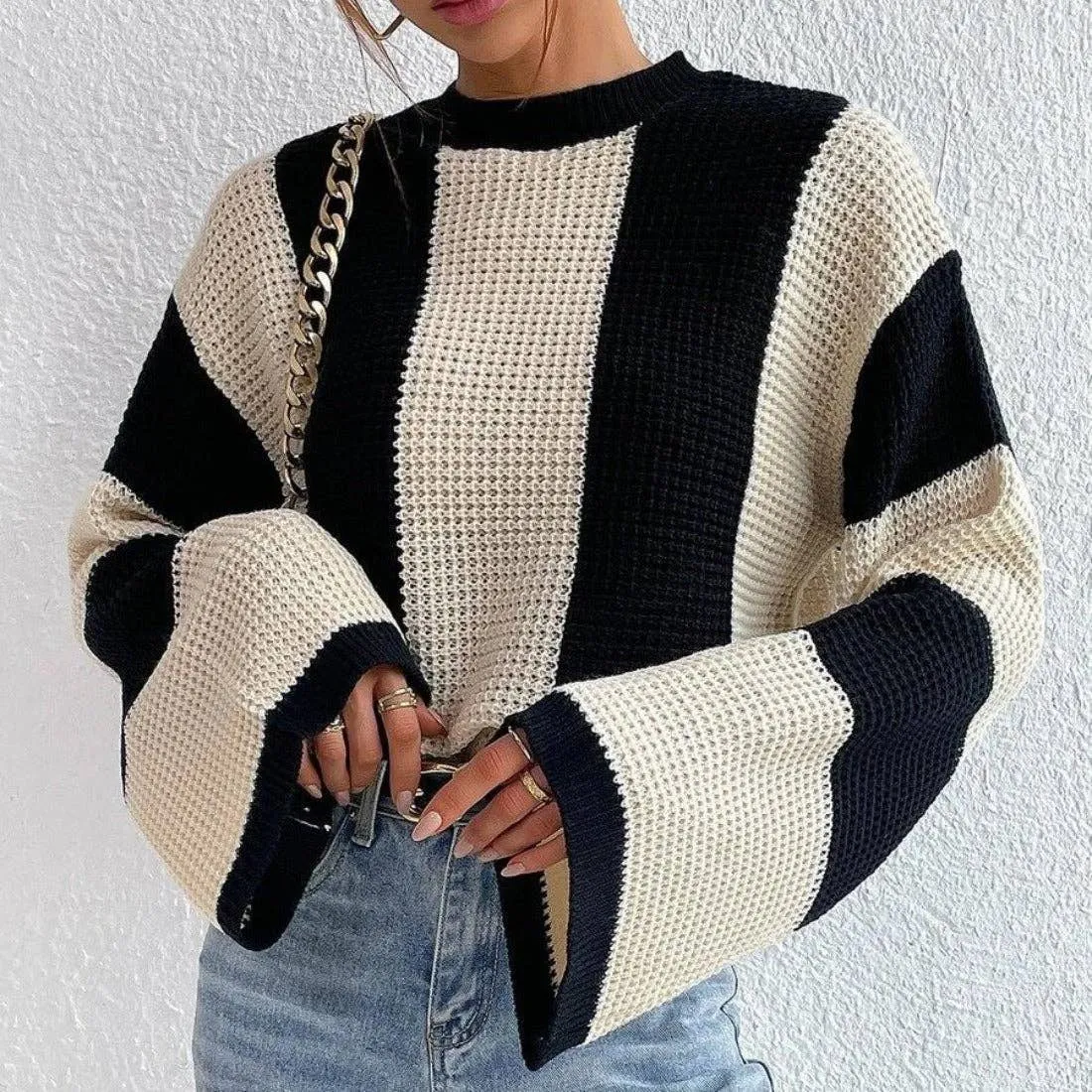 Funkyrel Atzbranding Limited - Round Neck Color-Block Knit Sweater